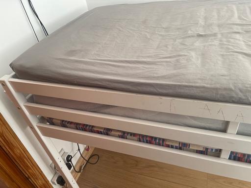 Buy & Sell West Midlands Birmingham - Photos for Mid Rise White Framed Bed with mattress