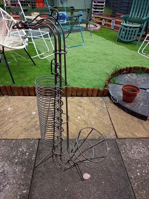 Buy & Sell Leicestershire Leicester - Photos for Metal saxophone cd rack