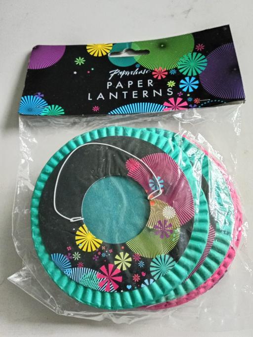 training Lincolnshire East Lindsey - Photos for new pack of paper lanterns