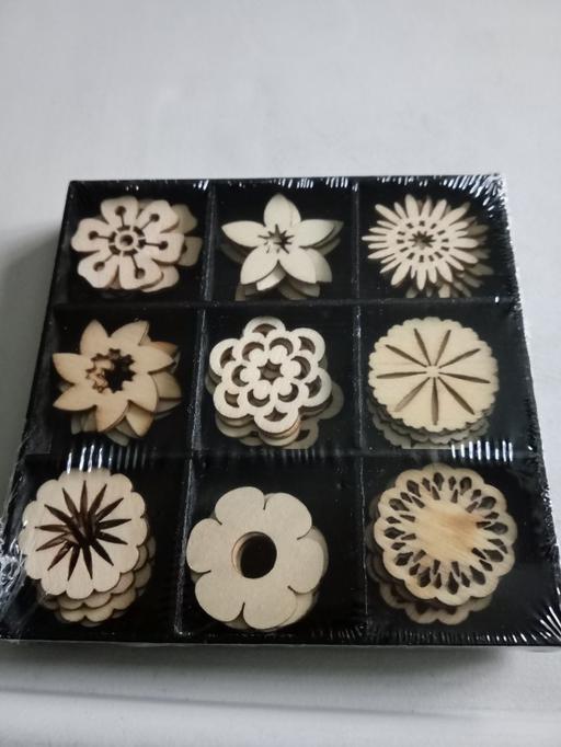 training Lincolnshire East Lindsey - Photos for new pack of 36 wooden craft figures