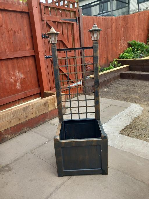 Buy & Sell West Midlands Walsall - Photos for Garden Planter