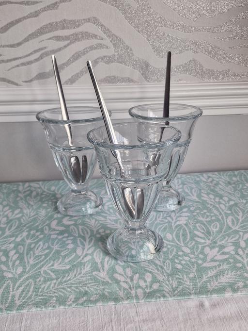Buy & Sell West Midlands Sandwell - Photos for set 3 Icecream Glasses with Spoons