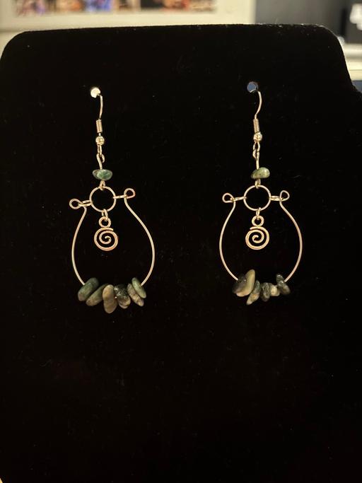 Buy & Sell Hull The Avenues - Hull - Photos for handmade green crystal earrings