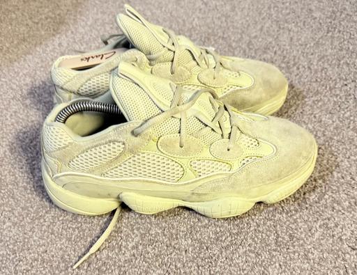 Buy & Sell West Brompton South West London - Photos for Adidas Yeezy 500 Trainers Size Uk 7.5