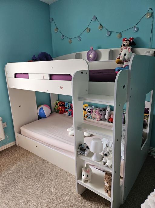 Buy & Sell Surrey Runnymede - Photos for bunkbed and one wardrobe pink