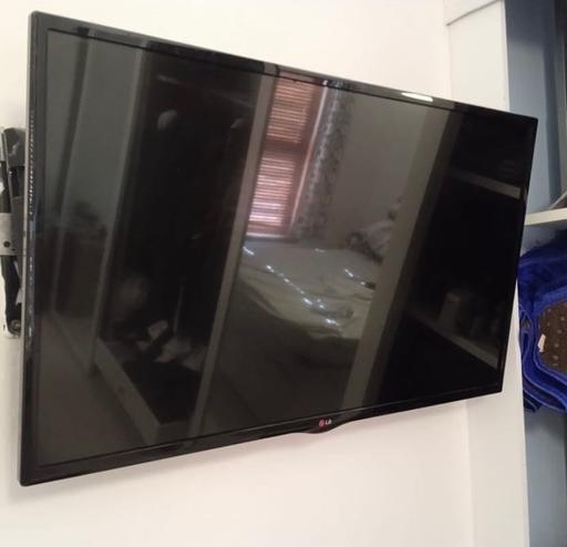 Buy & Sell East London Loxford - East London - Photos for LG 42LN543V 42
