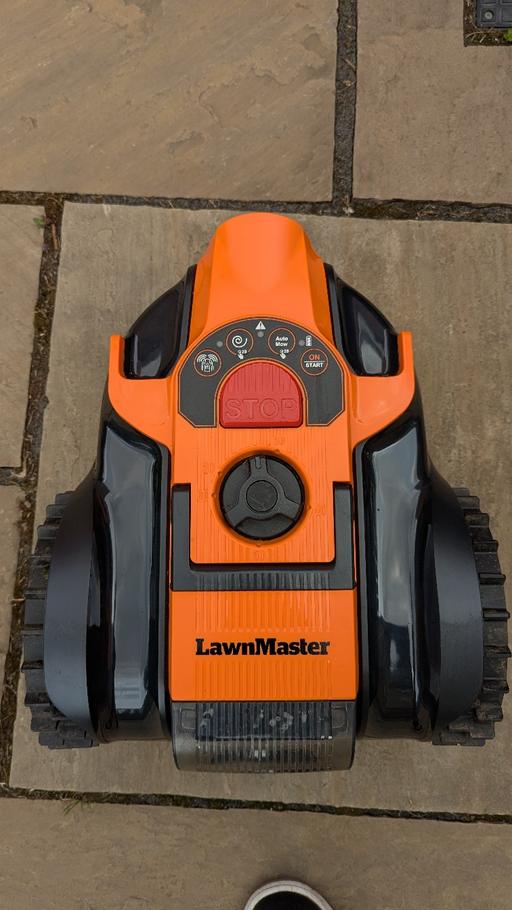 Buy & Sell South Yorkshire Doncaster - Photos for Lawn master Robotic Lawnmower