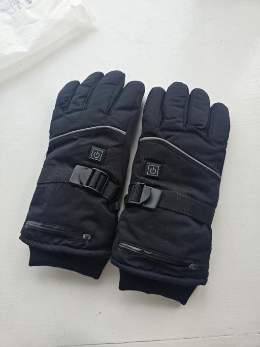 Buy & Sell West Midlands Dudley - Photos for heated gloves mens L