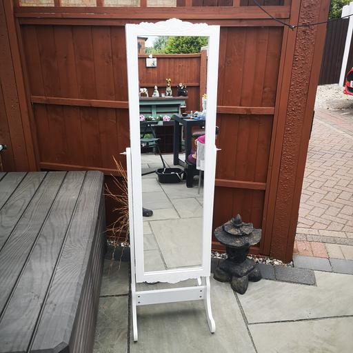 Buy & Sell West Midlands Sandwell - Photos for Jewellery Mirror Stand