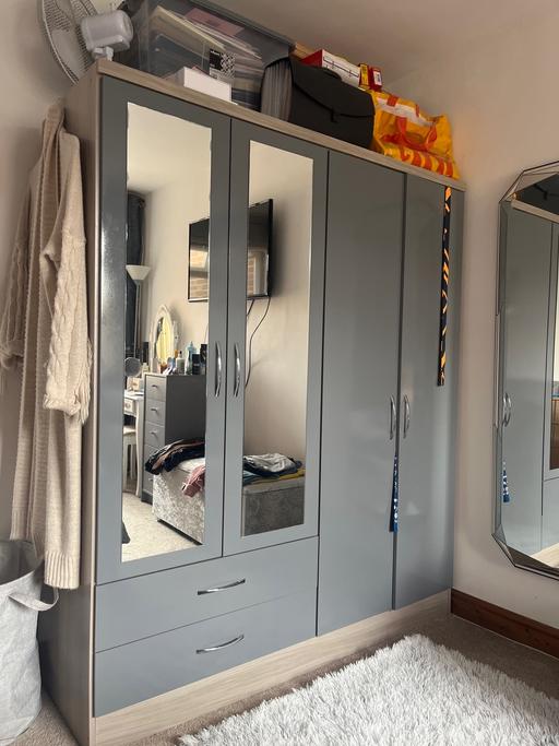 Buy & Sell Essex Southend-on-Sea - Photos for Mirrored Wardrobe