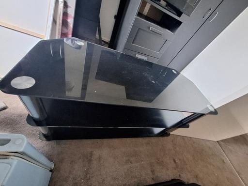 Buy & Sell West Midlands Birmingham - Photos for black glass tv stand