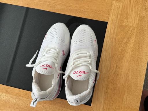 Buy & Sell Halton Runcorn - Halton - Photos for Nike Air Max 270 Trainers Women