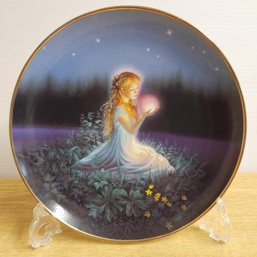 Buy & Sell Preston South Ribble - Photos for VINTAGE DISPLAY PLATE