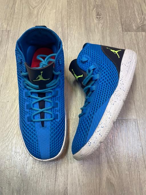 Buy & Sell Basingstoke Basingstoke and Deane - Photos for Nike Jordan Reveals Basketball Shoes UK 7