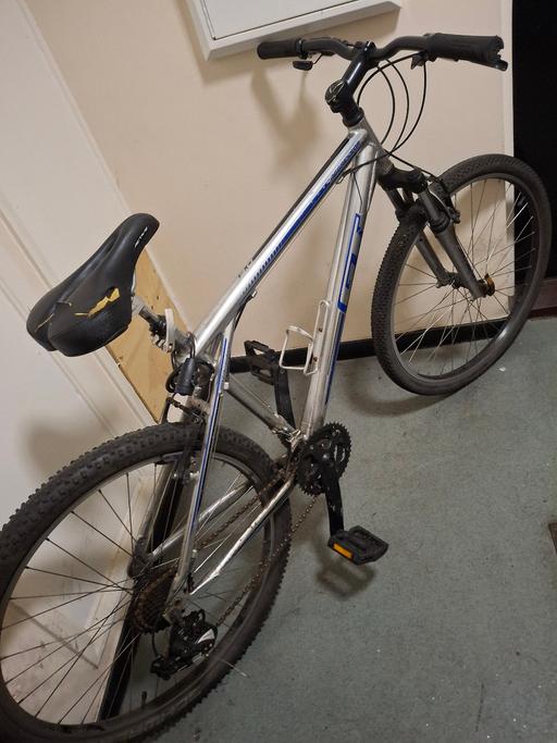 Buy & Sell South East London Eltham - South East London - Photos for GT mountain bike