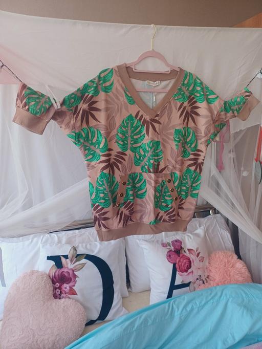 Buy & Sell Leigh-on-Sea Southend-on-Sea - Photos for Women blouses 12/14