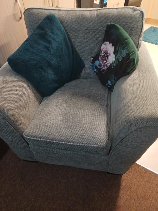 Buy & Sell North Northamptonshire Burton Latimer - North Northamptonshire - Photos for armchair