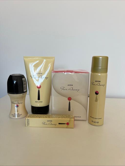 Buy & Sell Hertfordshire Welwyn Hatfield - Photos for Avon far away gift set ( set of 5)