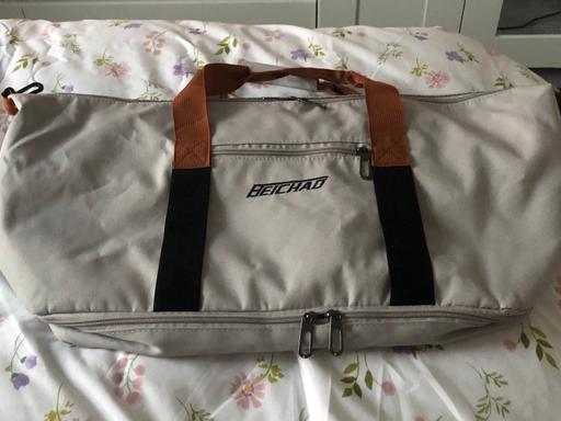 Buy & Sell Longley Sheffield - Photos for Weekend bag