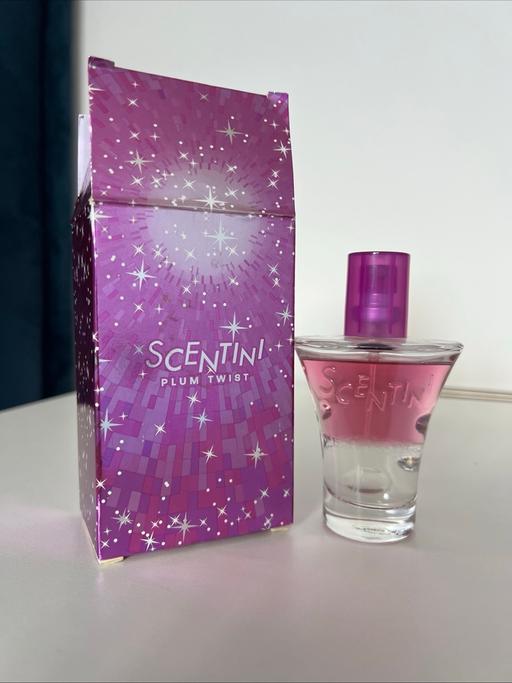Buy & Sell Hertfordshire Welwyn Hatfield - Photos for Avon Scentini Plum Twist Perfume 30 ml