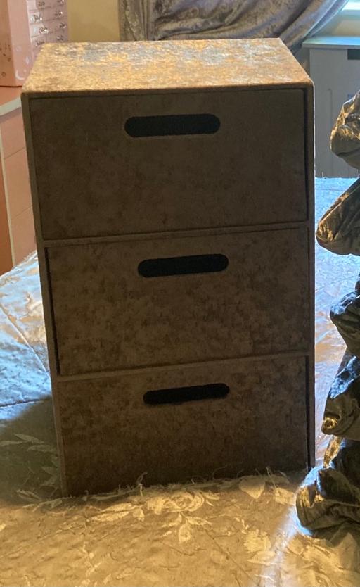 Buy & Sell West Midlands Sandwell - Photos for Grey crushed velvet drawers