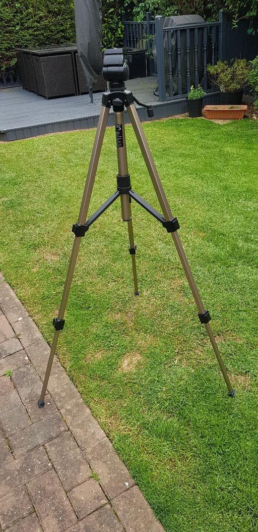 Buy & Sell Shropshire Telford and Wrekin - Photos for camera tripod with carry bag
