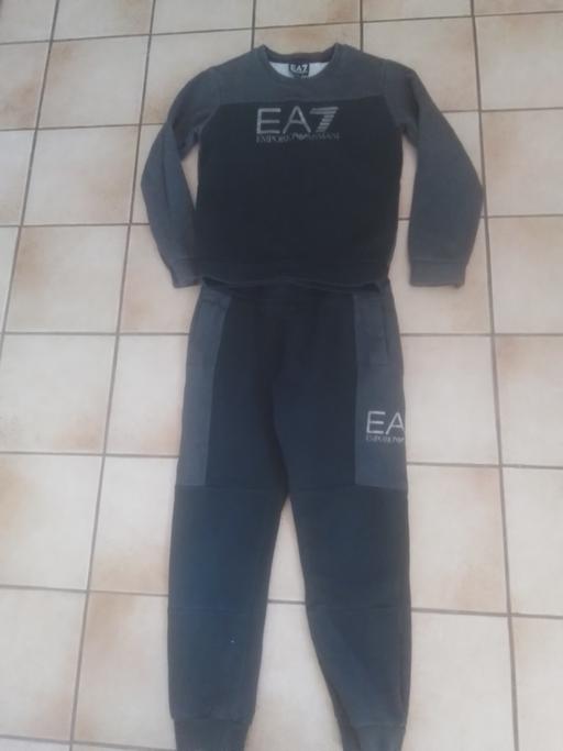 Buy & Sell Streetly Walsall - Photos for BOYS EA7 EMPORIO ARMANI JOGGING SUIT