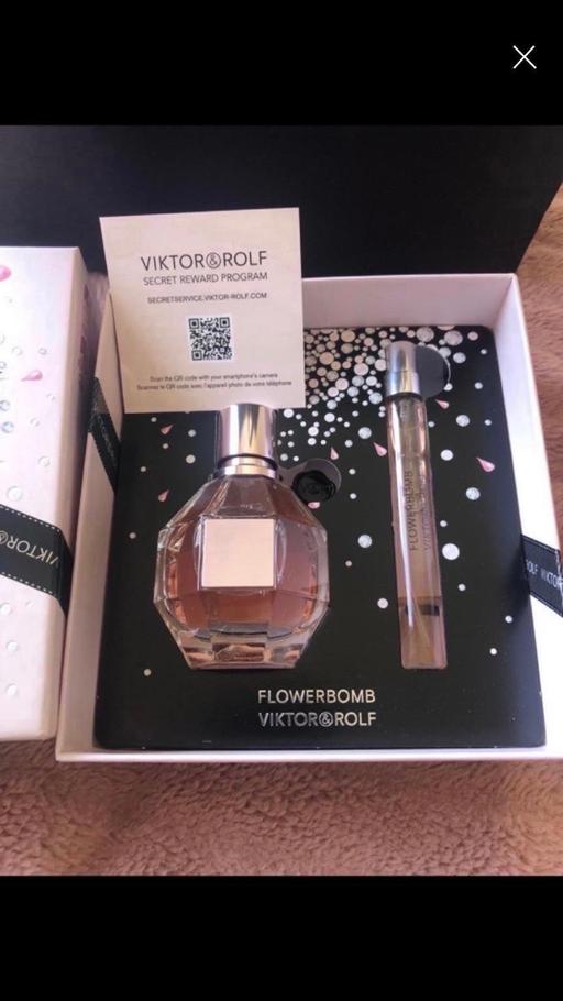 Buy & Sell Merseyside Liverpool - Photos for Ladies flowerbomb gift set perfume