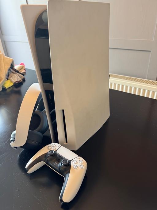 Buy & Sell Merseyside Knowsley - Photos for PS5 Disc Console