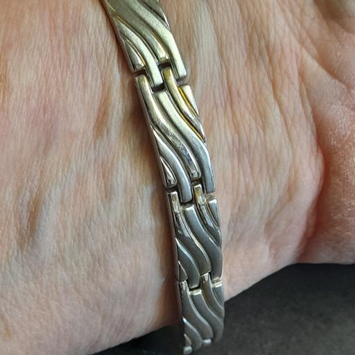 Buy & Sell Preston South Ribble - Photos for MAGNETIC BRACELET