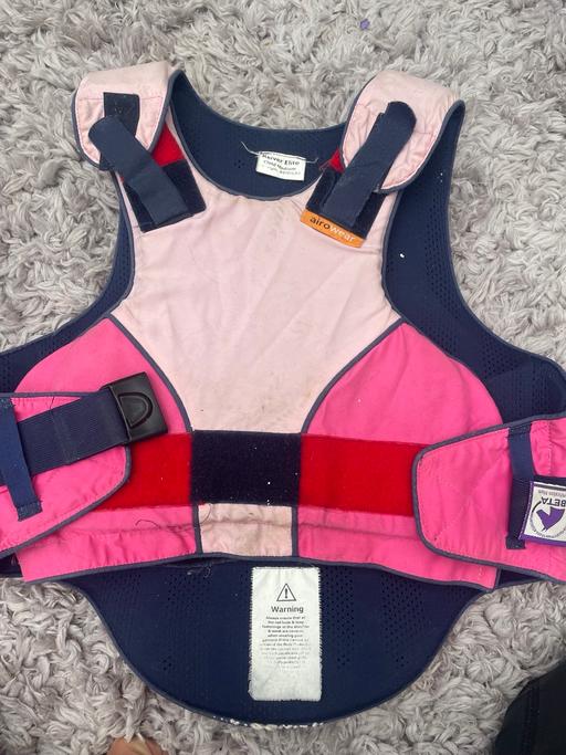 Buy & Sell Caerphilly - Wales Ynysddu - Caerphilly - Photos for Child’s horse riding protector size m