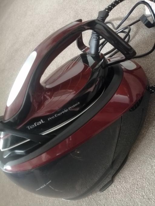 Buy & Sell Heath Town Wolverhampton - Photos for Tefal pro express steam iron