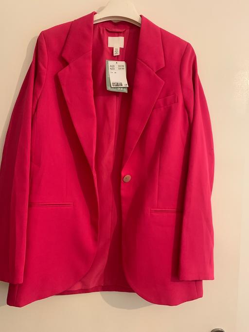 Buy & Sell Central London Aldgate - Central London - Photos for Pink blazer. XS. Brand new with tags.