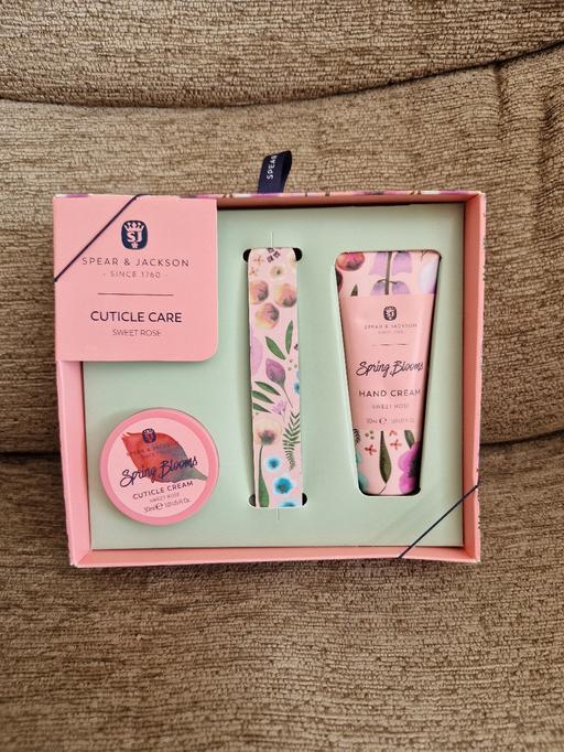 Buy & Sell Kent Thanet - Photos for bn handcare giftset