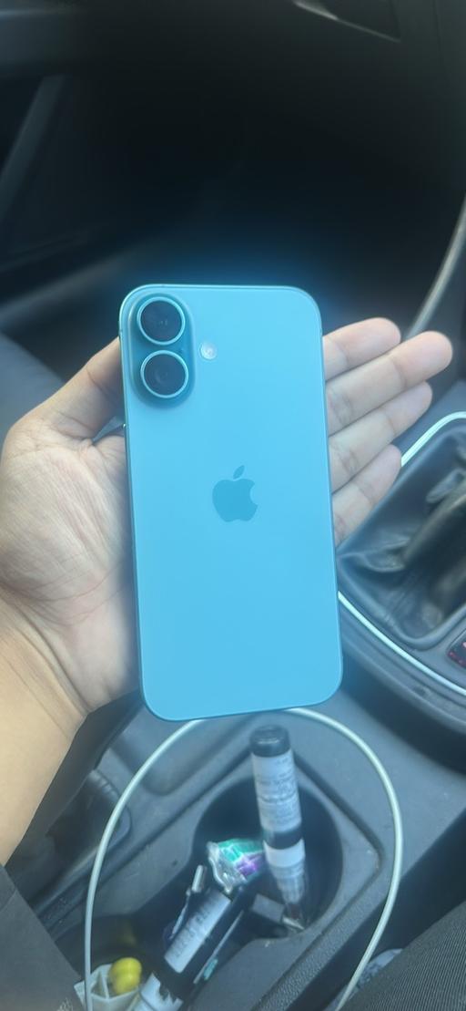 Buy & Sell West Midlands Birmingham - Photos for iPhone 16 512GB BRAND NEW