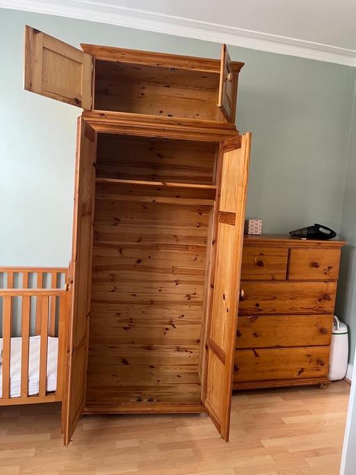 Buy & Sell - Photos for Wooden wardrobe and top storage unit