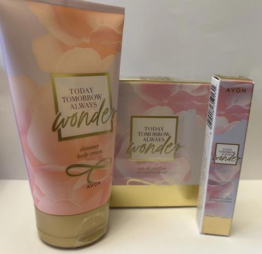 Buy & Sell Hertfordshire Welwyn Hatfield - Photos for Avon TTA wonder perfume Set