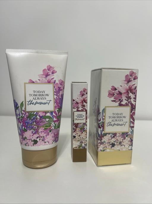 Buy & Sell Hertfordshire Welwyn Hatfield - Photos for Avon TTA The Moment Perfume Set