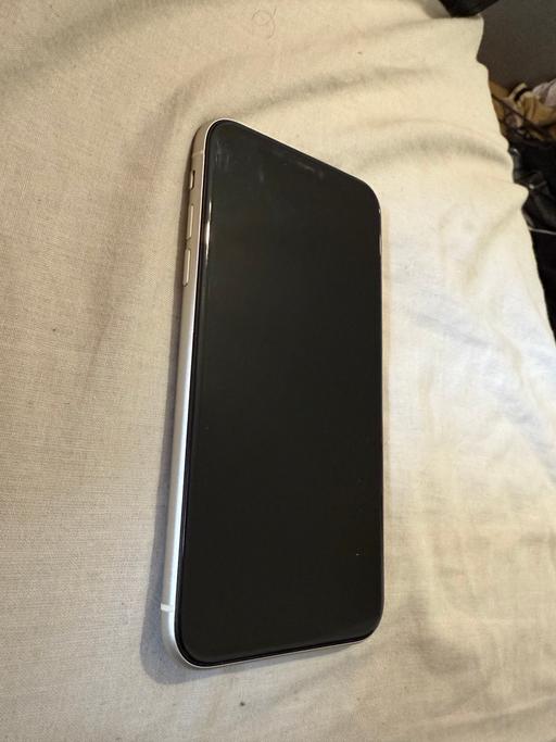 Buy & Sell Bristol Henbury - Bristol - Photos for ** BARGIN BOXED WHITE IPHONE 11 IMMACULATE **
