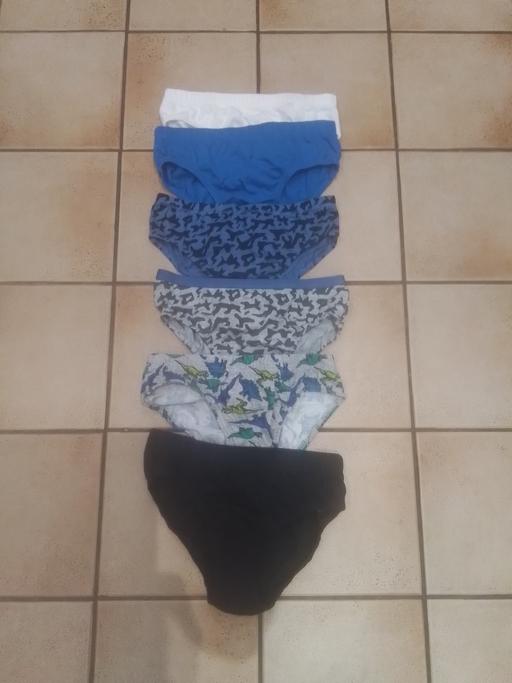 Buy & Sell Streetly Walsall - Photos for 6 PAIR BOY NEW PANTS