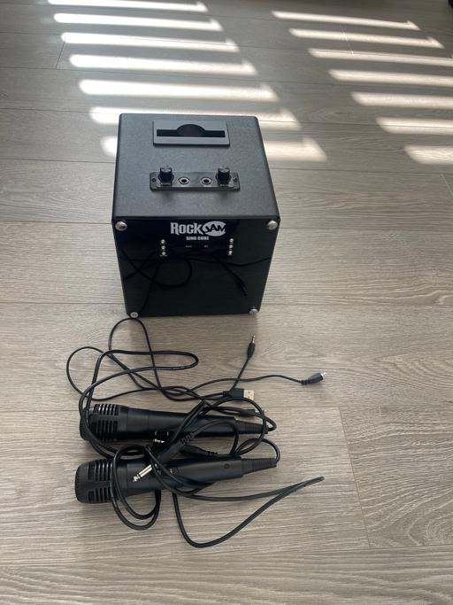 Buy & Sell Hertfordshire Hertsmere - Photos for Karaoke machine