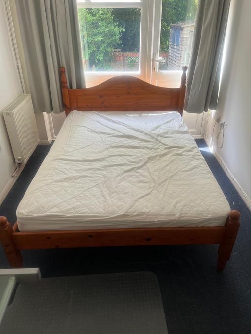 Buy & Sell Kent Canterbury - Photos for Wooden bed