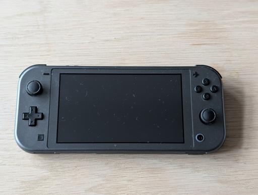 Buy & Sell Hertfordshire Watford - Photos for Nintendo Switch Lite Pokémon & Games Bundle