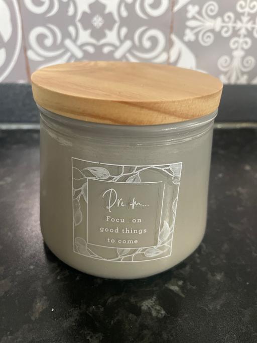Buy & Sell Bordesley Green Birmingham - Photos for Pear & freshia scented candle