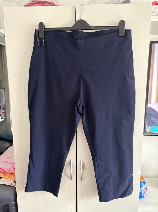 Buy & Sell Woodsetton Dudley - Photos for Ladies crop trousers from Roman