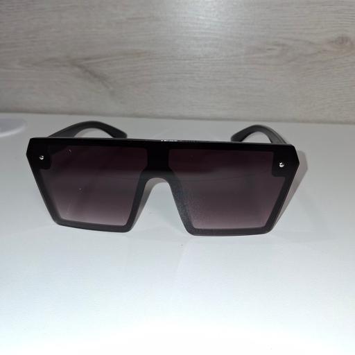 Buy & Sell Bedfordshire Central Bedfordshire - Photos for Sunglasses