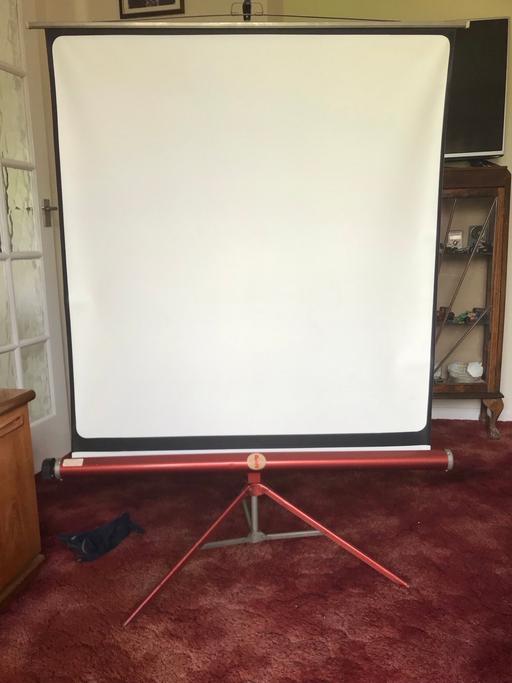 Buy & Sell Worcestershire Redditch - Photos for Vintage Slide Projector Screen