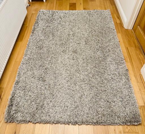 Buy & Sell Southend South East London - Photos for Silver/ grey twisted yarn rug