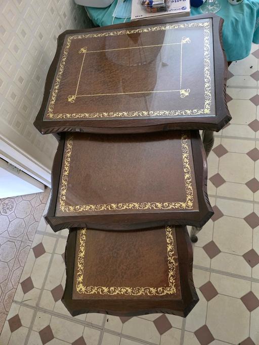 Buy & Sell Kitts Green Birmingham - Photos for 3 glass top nest of tables