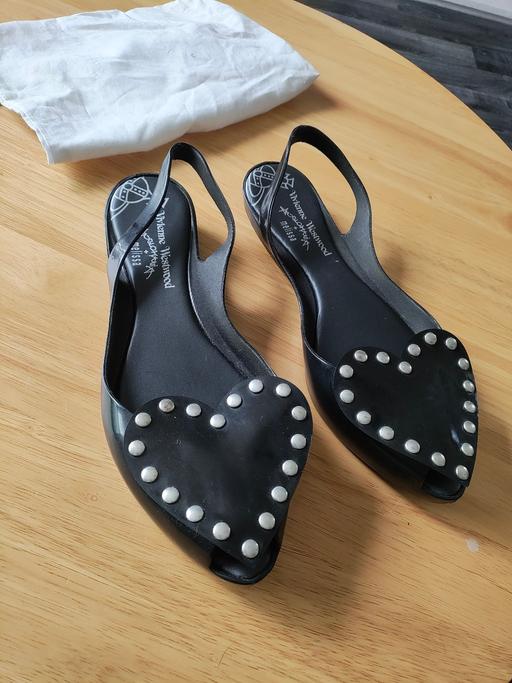 Buy & Sell Longley Sheffield - Photos for Vivienne Westwood black flats 5